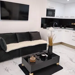 https://despinas-palace-downtown.rethymnohotels.net